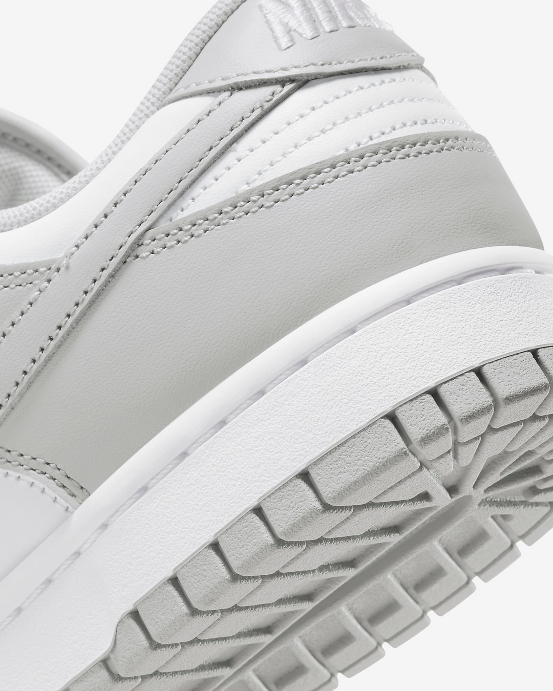 Nike Dunk Low "Grey Fog" Szare DD1391-103