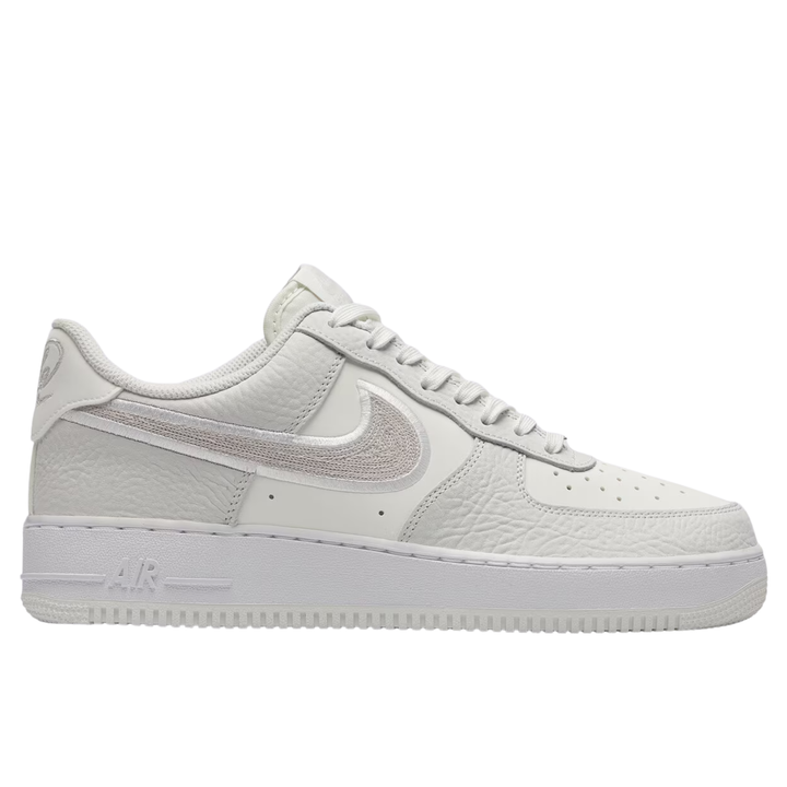 Nike Air Force 1 Low '07 LV8 "White Grey" Białe Szare Męskie Buty Sportowe Sneakersy IB6842-100