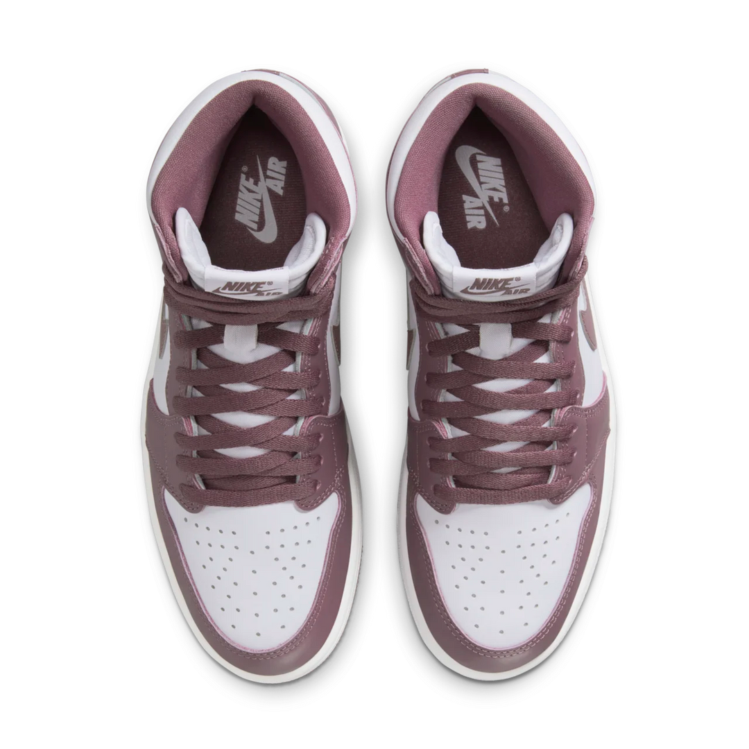 Air Jordan 1 Retro High OG "Mauve" DZ5485-105