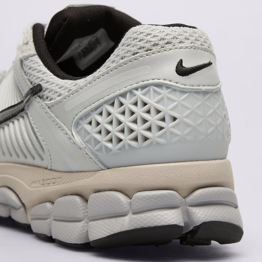 Nike Zoom Vomero 5 "Pure Platinum" Szare FN6742-002