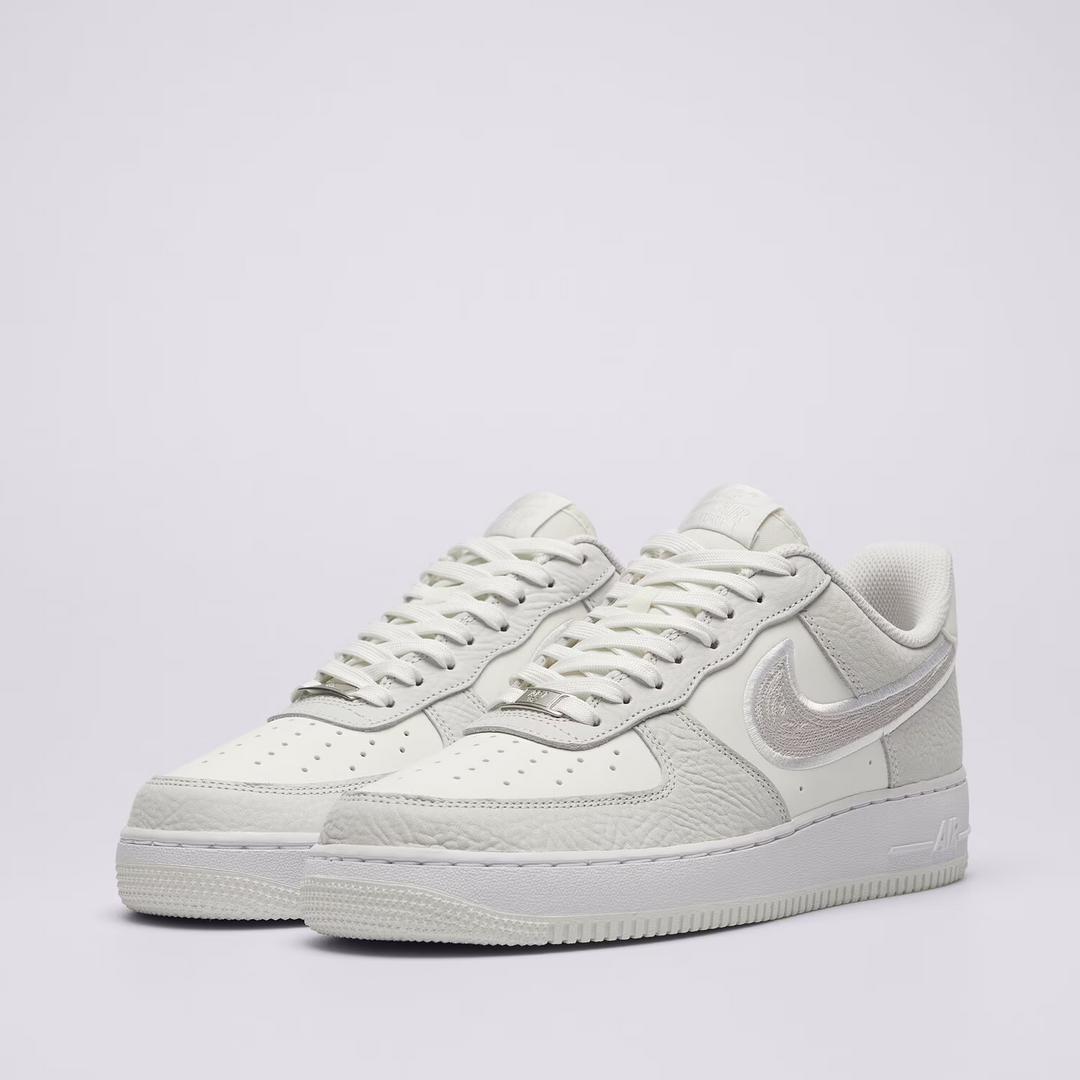 Nike Air Force 1 Low '07 LV8 "White Grey" Białe Szare Męskie Buty Sportowe Sneakersy IB6842-100