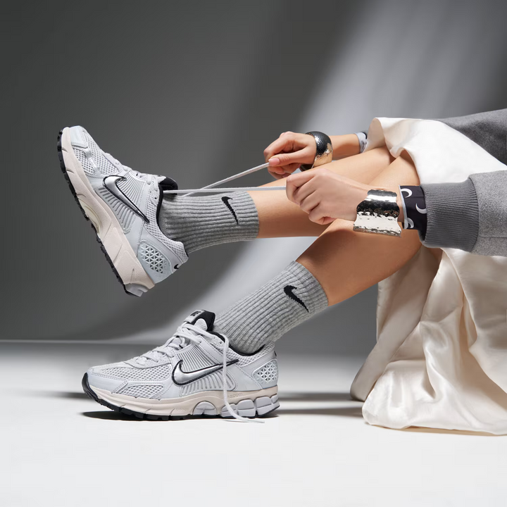 Nike Zoom Vomero 5 "Pure Platinum" Szare FN6742-002