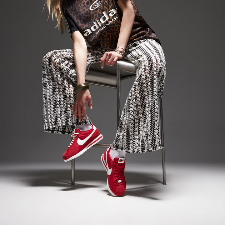 Nike W Cortez SE "Gym Red Sail" Czerwone IF1764-600