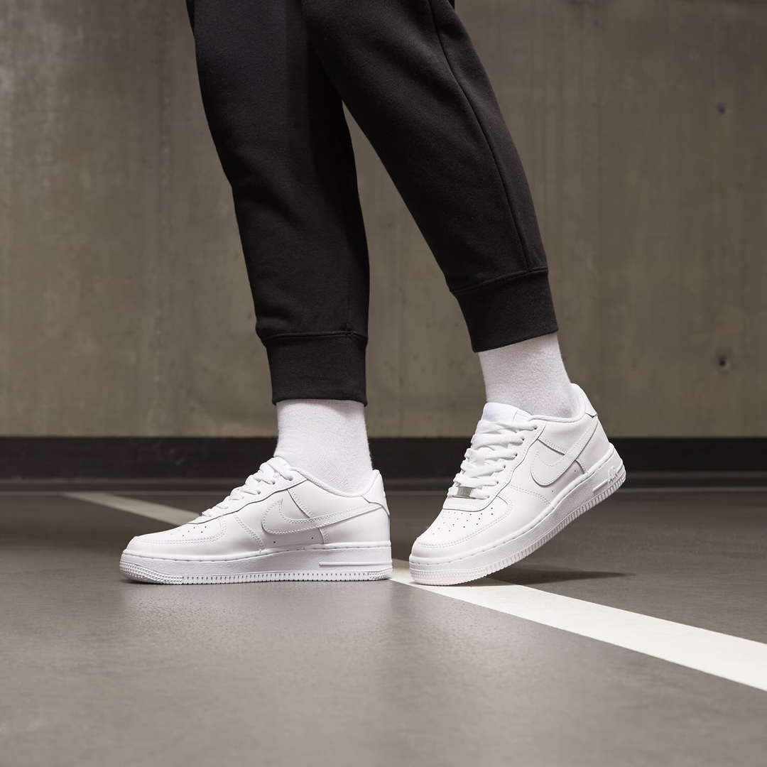 Nike Air Force 1 LV8 "White" Damskie Białe FV5951-111